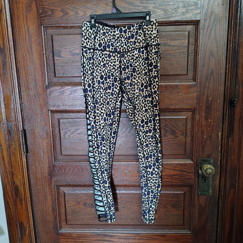 Victoria's Sport Medium Rise Knockout Leopard Print Leggings NWTS/T774